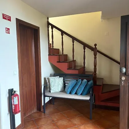 Casa Do Pico Сан-Висенти